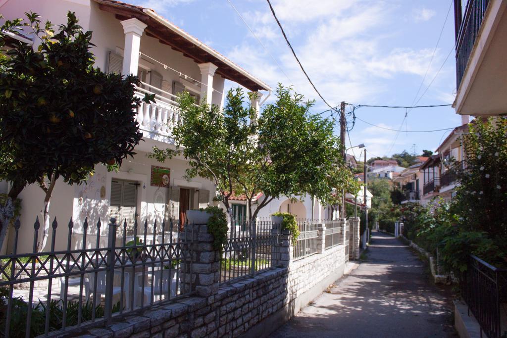 Apartament The Orange Garden Kassiopi Zewnętrze zdjęcie