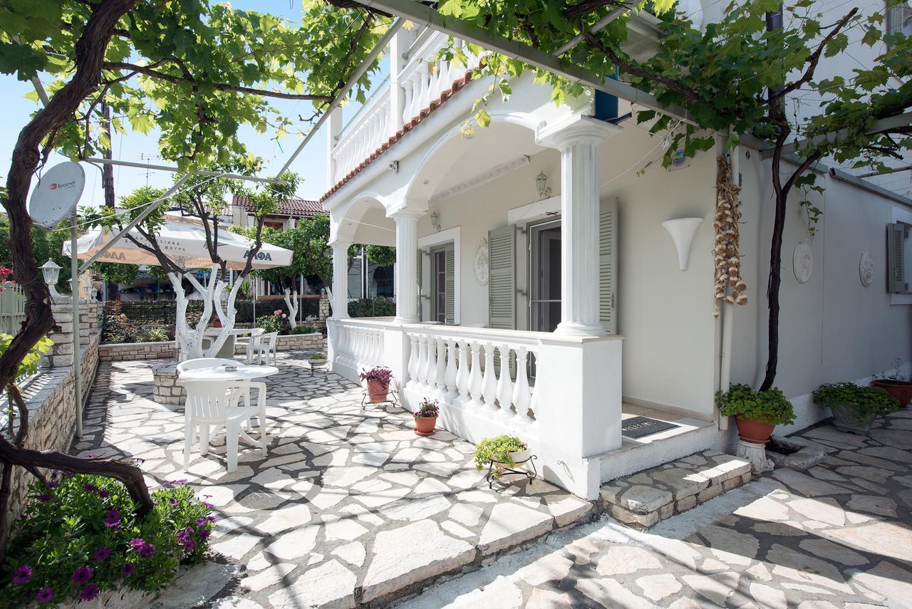 Apartament The Orange Garden Kassiopi Zewnętrze zdjęcie